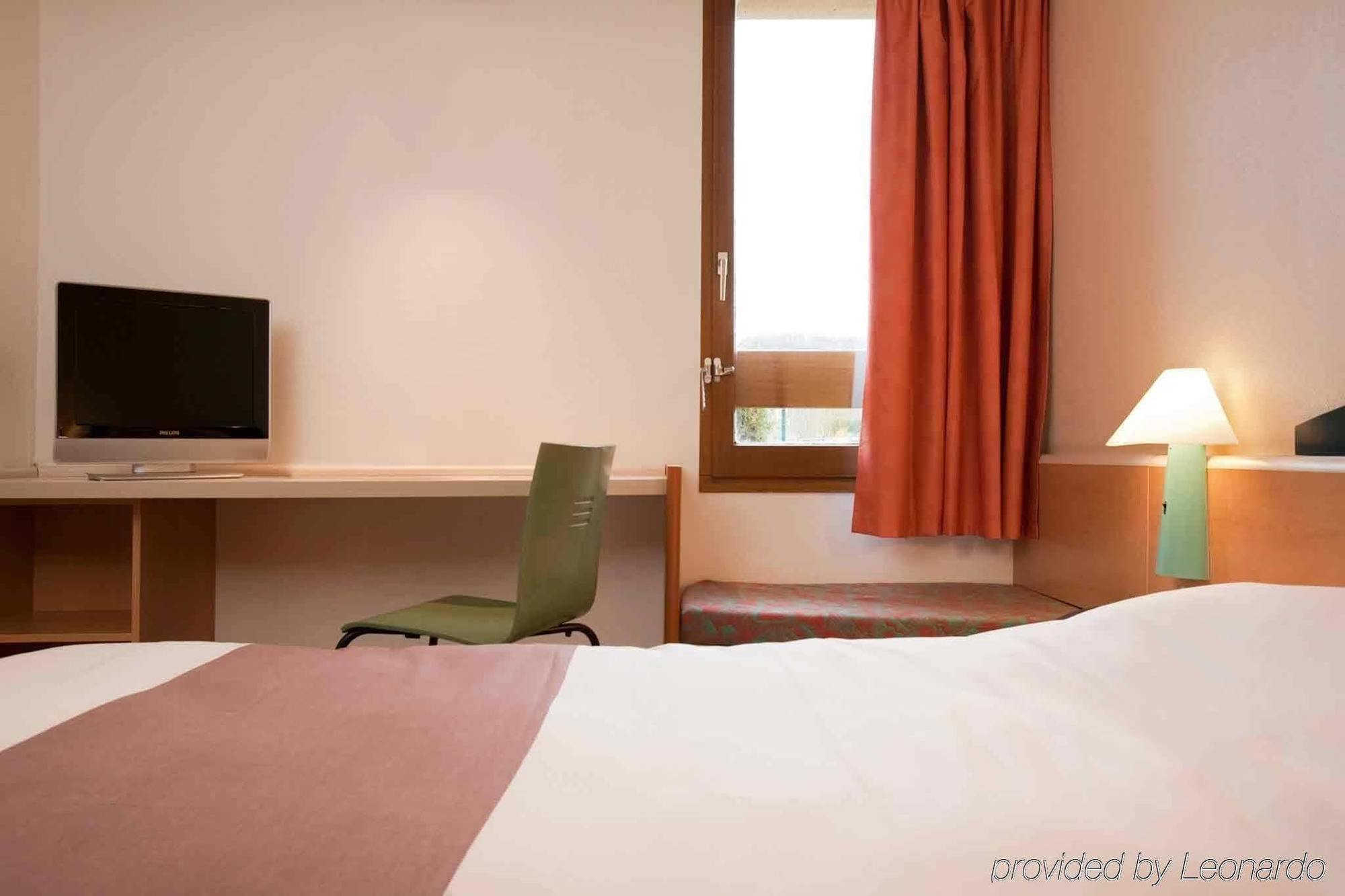 Ibis Creil Sur Oise Hotel Villers-Saint-Paul Ngoại thất bức ảnh