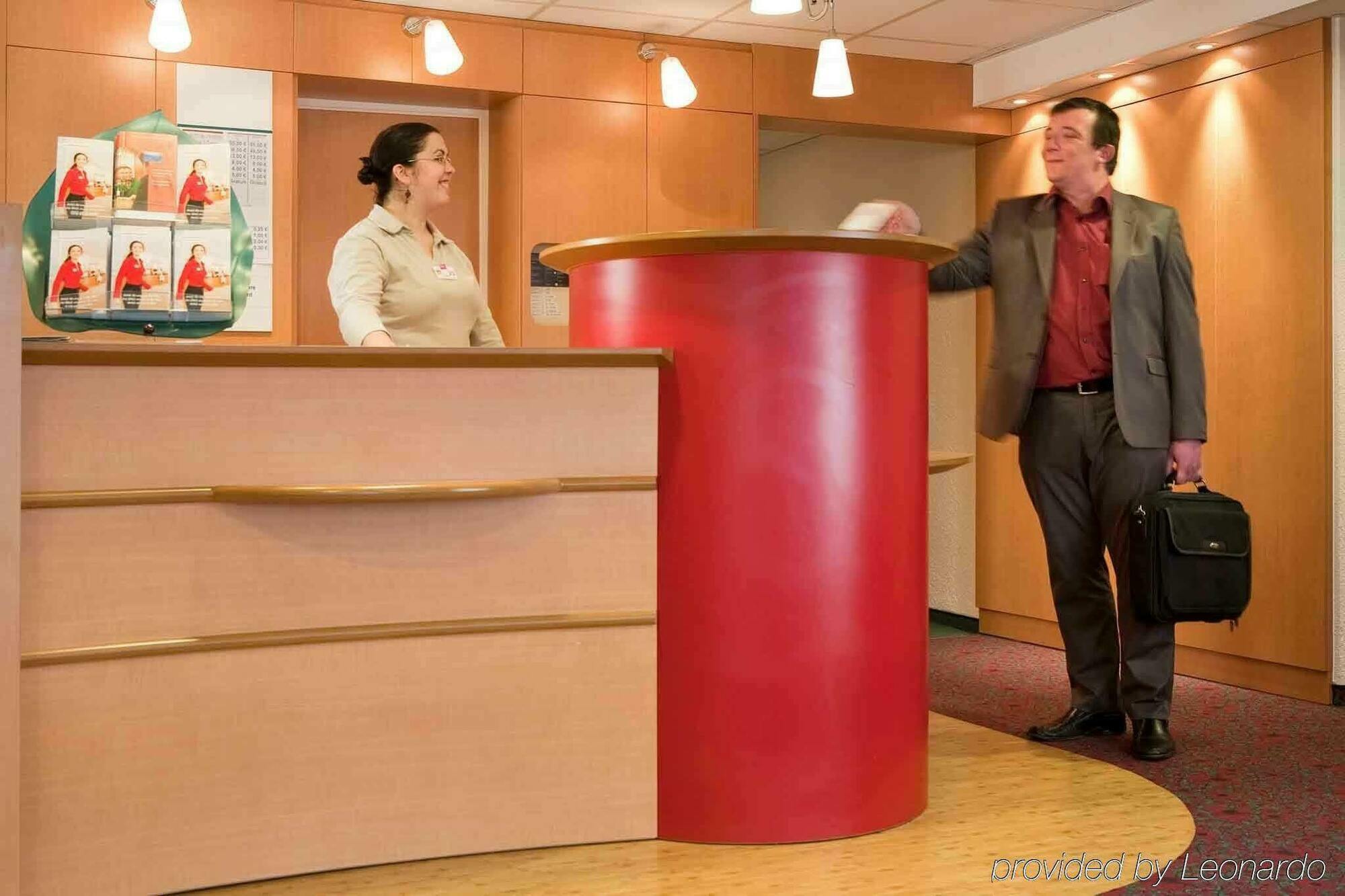 Ibis Creil Sur Oise Hotel Villers-Saint-Paul Ngoại thất bức ảnh